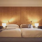 Waldhuus Szálloda Davos