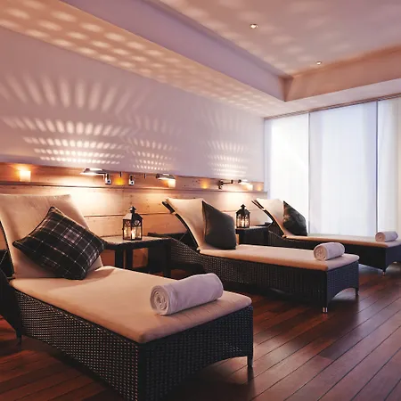 ホテル Waldhuus ダヴォス・プラッツ