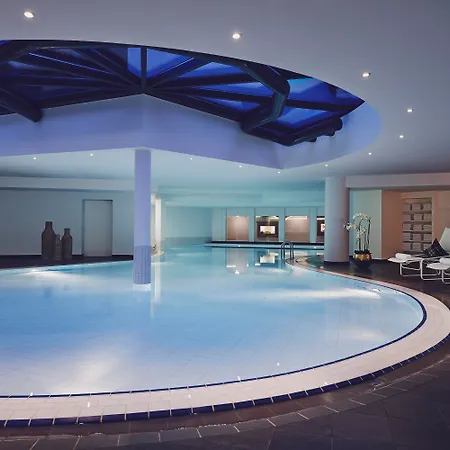 ホテル Waldhuus 4*