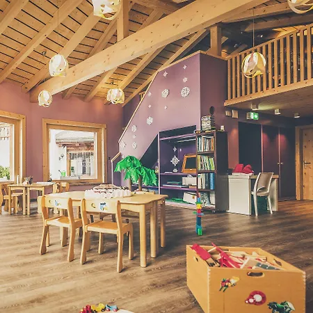 Hotel Waldhuus