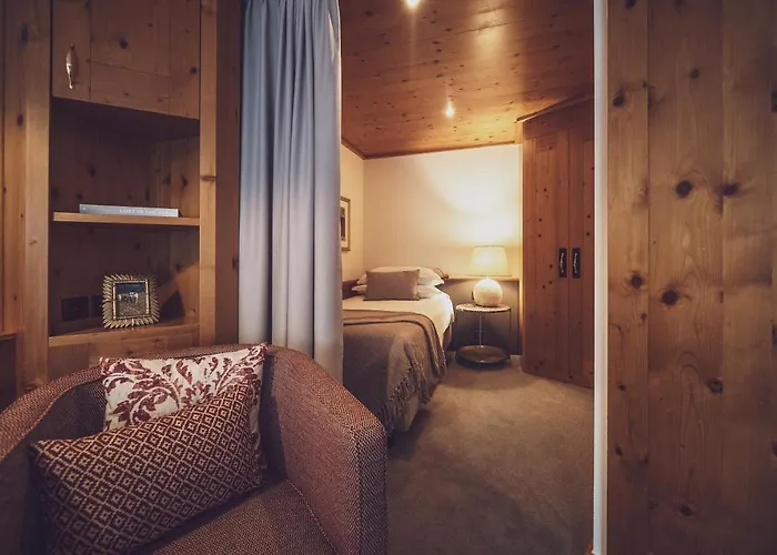 Waldhuus 4* دافوس