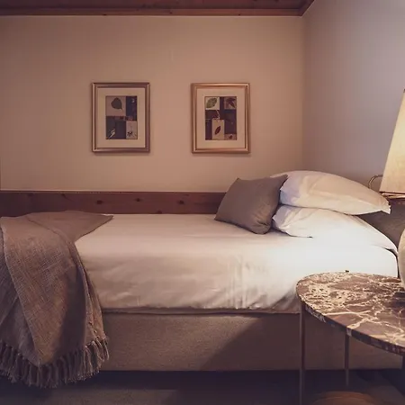 Hotel Waldhuus